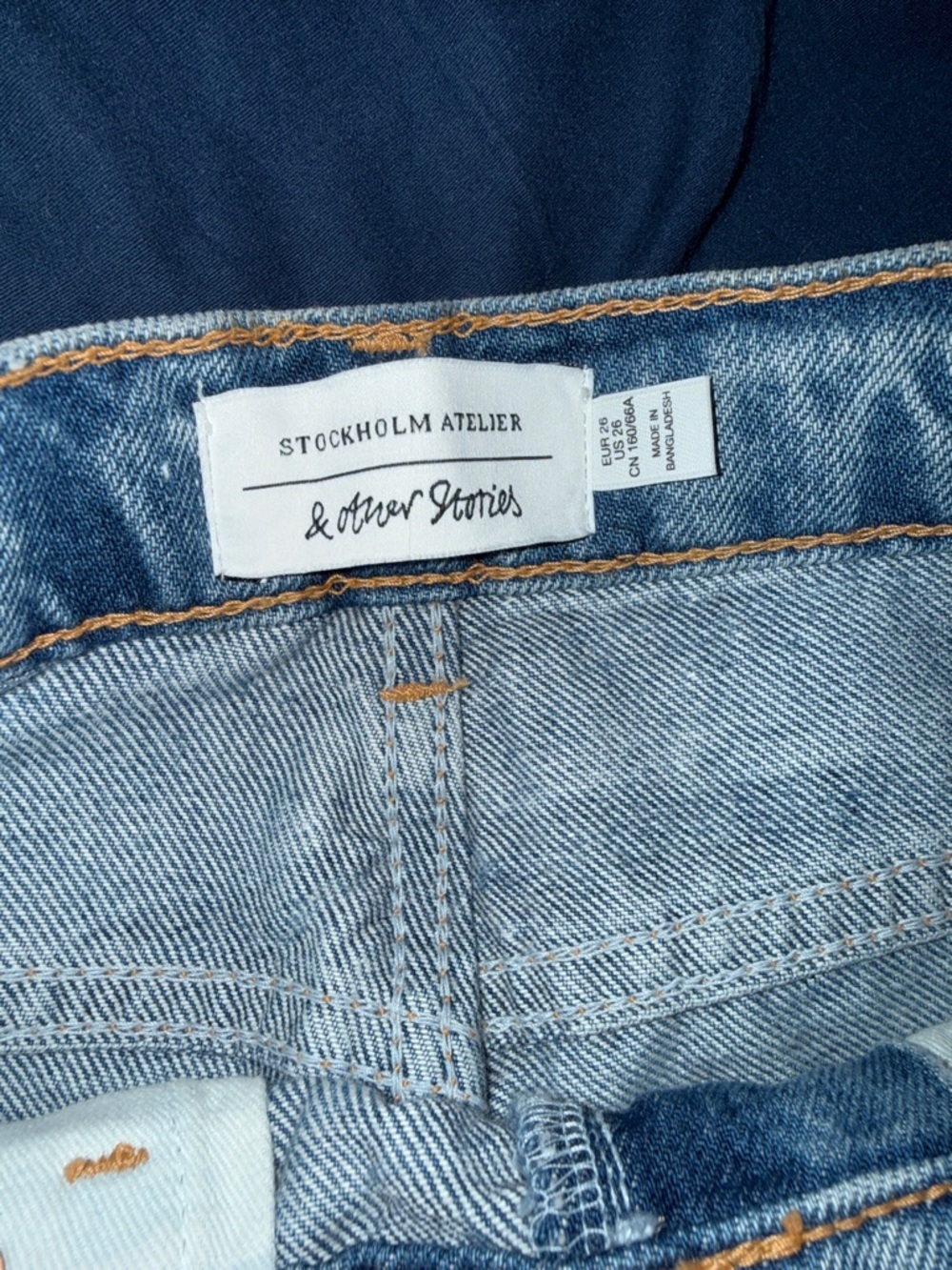 Stockholm Atelier & Other Stories Women’s High Waisted Raw Hem Size 26 - Picture 8 of 9